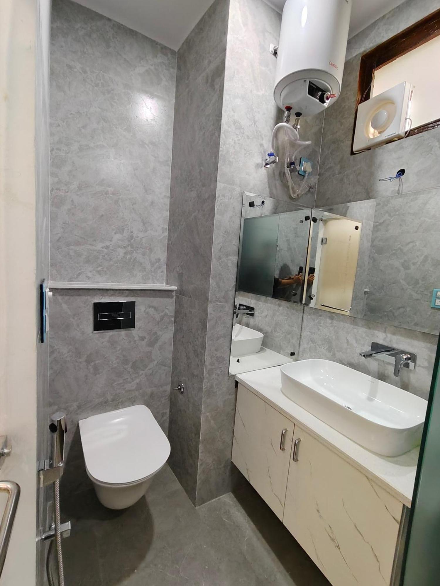 Hotel New Imperial Ghaziabad Buitenkant foto