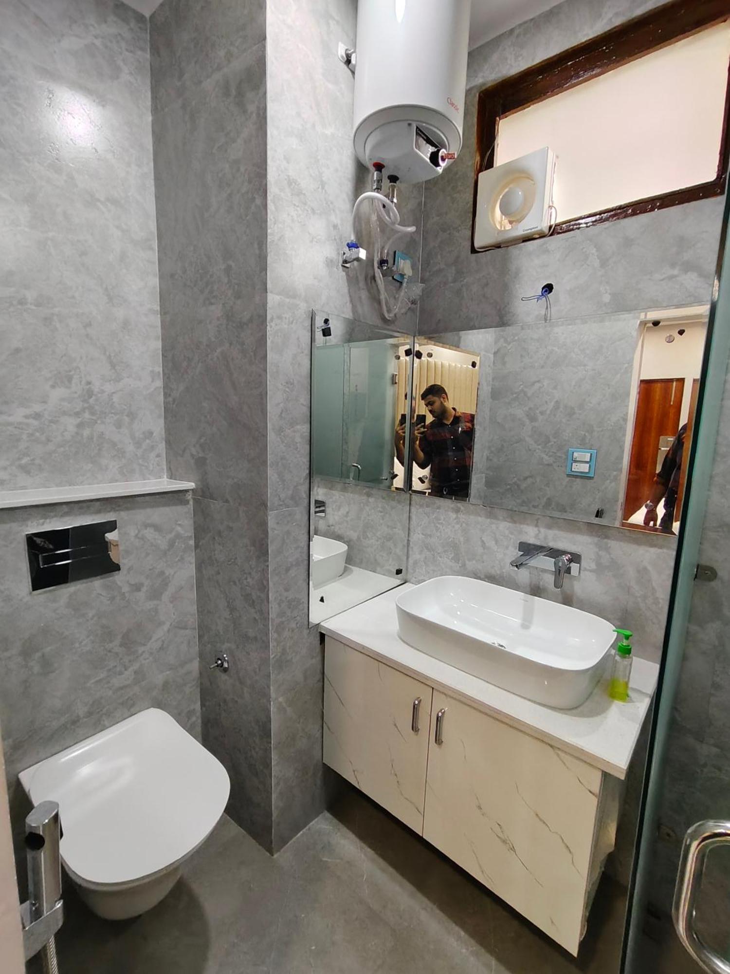 Hotel New Imperial Ghaziabad Buitenkant foto